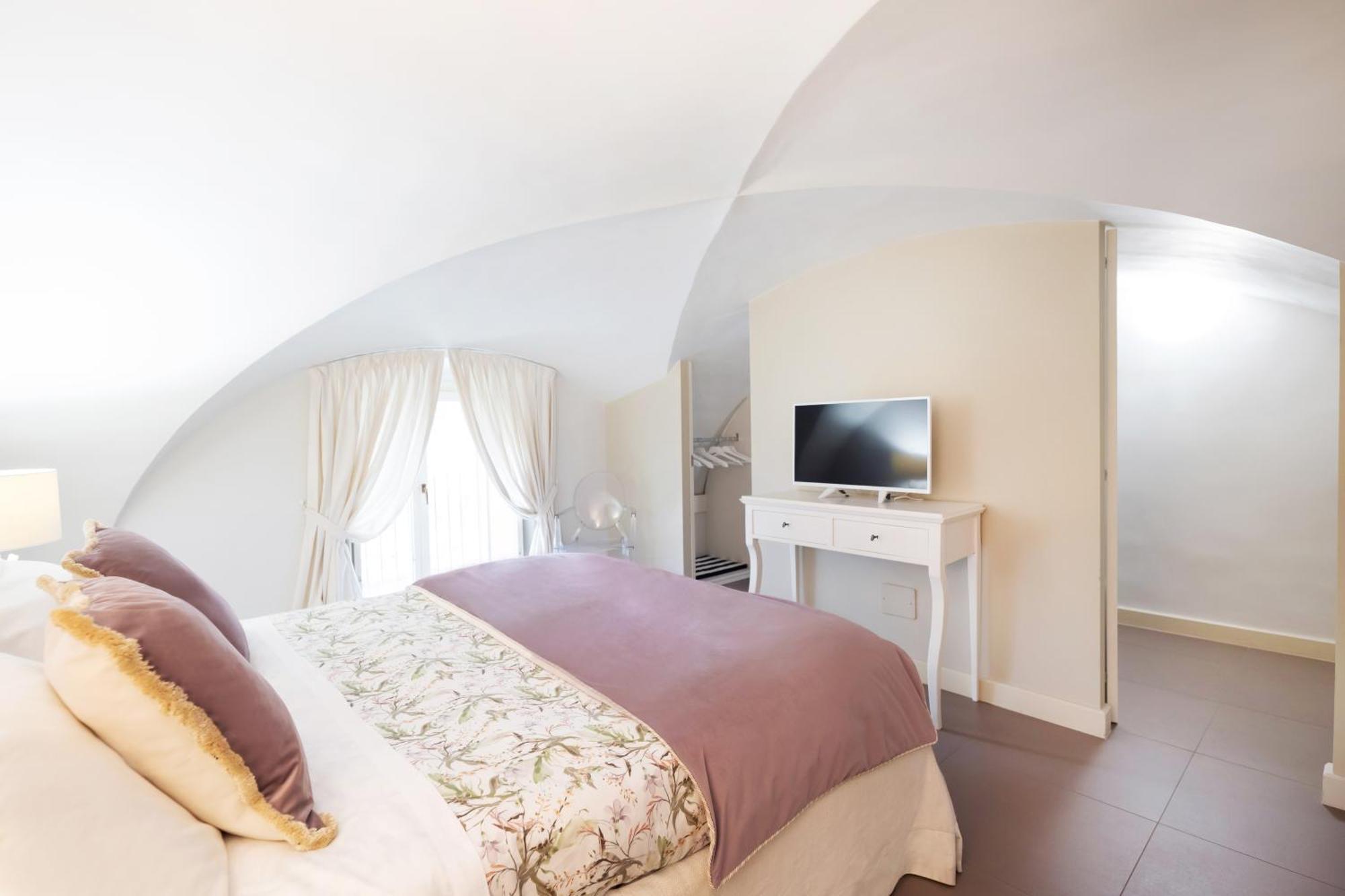 B Sicilian Charming Stay - Luxury Loft カターニア エクステリア 写真